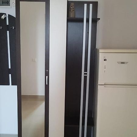 Apartament Teo Caransebeş エクステリア 写真